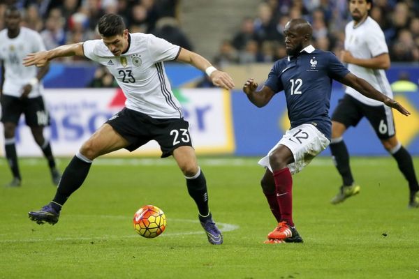 Tragedija: Reprezentativcu Francuske u toku meča sa Nemačkom ubijena rođaka! (FOTO)