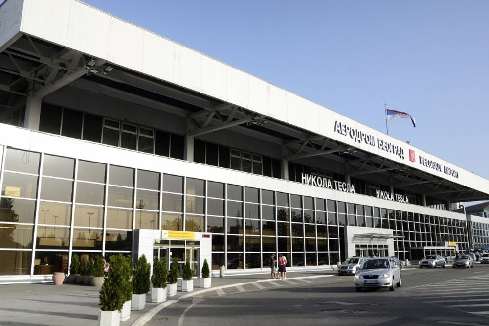 Džaba nam besplatne akcije! Aerodrom postaje gubitaš! (FOTO)