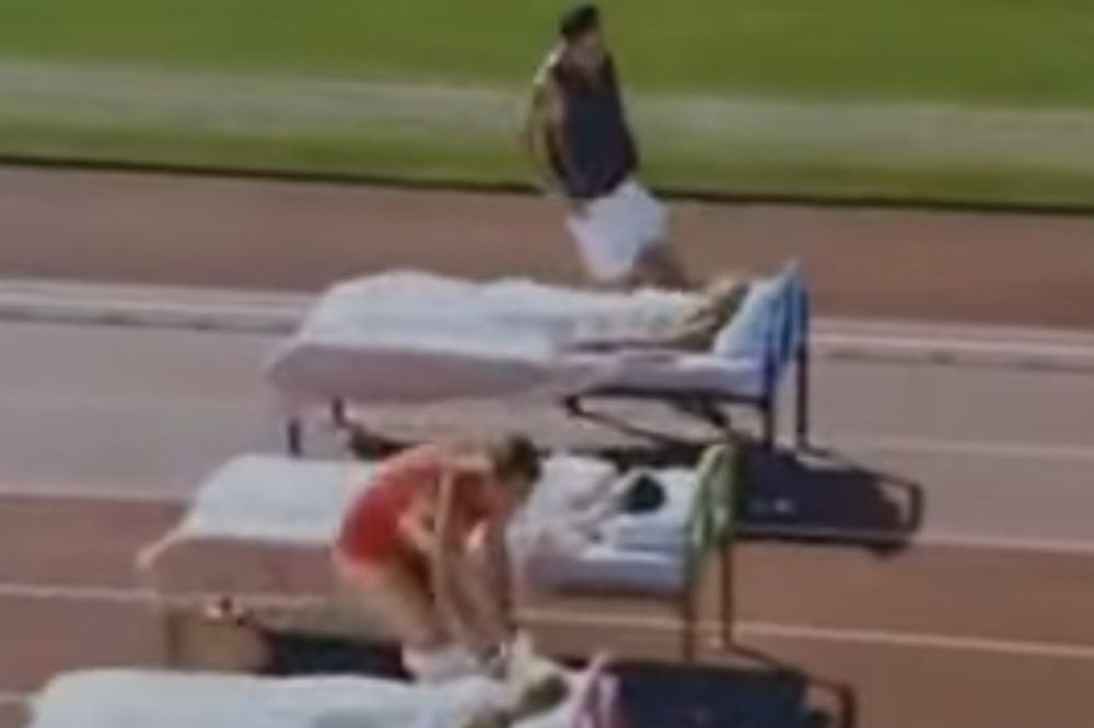 Bizarni Japanci: Da li ste ikada videli luđu sportsku disciplinu? (VIDEO)