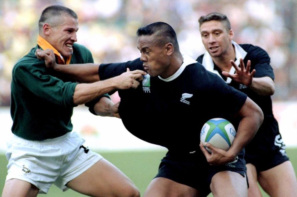 Čovek koji je spasao ragbi preminuo u svojoj 40. godini! (FOTO)