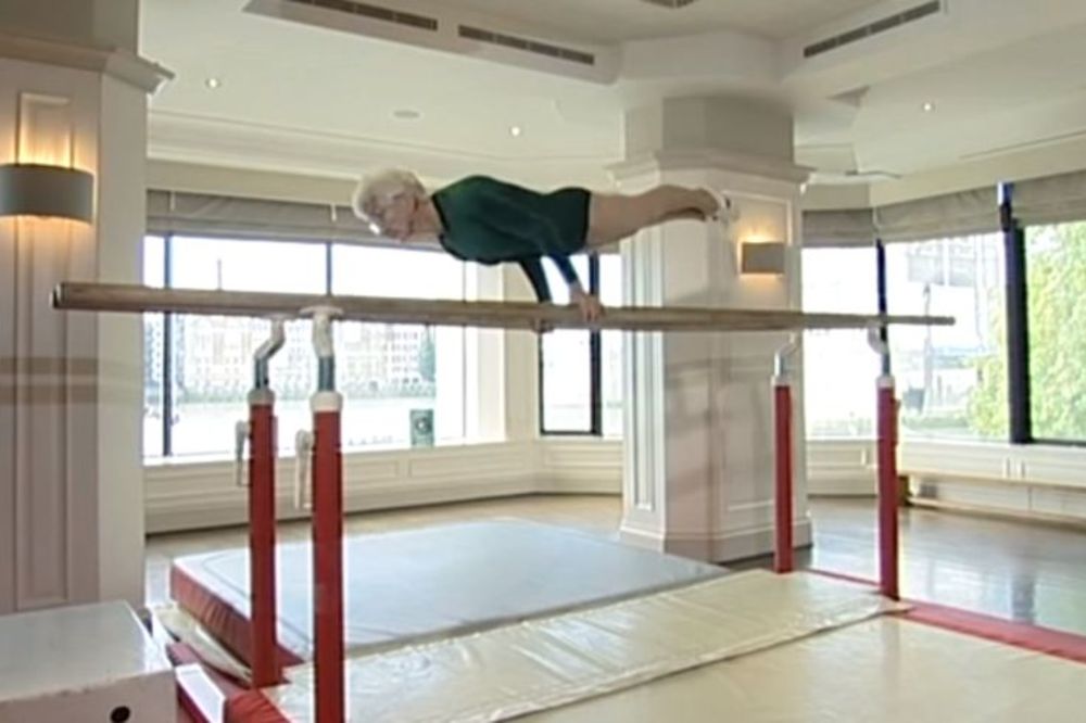 Bakuta ima 86 godina i razbija na vratilu! (VIDEO)