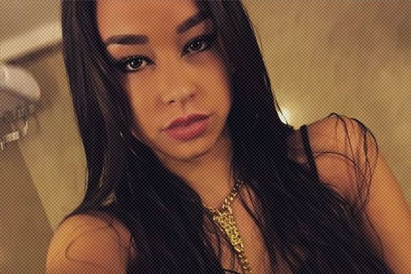 Ćerka Mileta Kitića raspaljuje maštu muškaraca na društvenim mrežama! (FOTO)