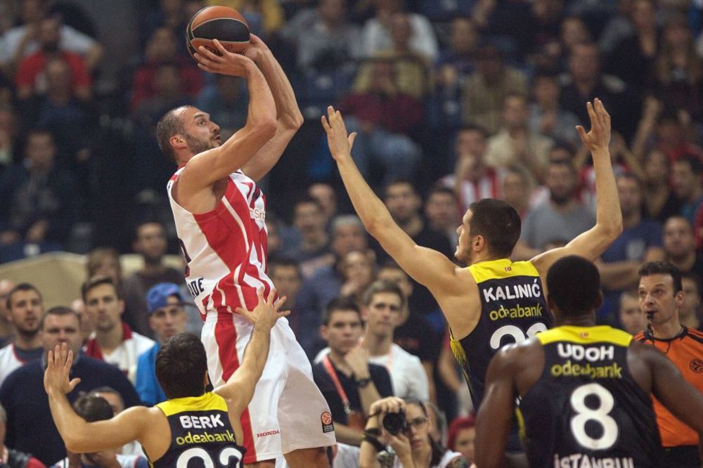 Zvezda potvrdila: Simonović ostaje do kraja sezone, Dangubić uskoro na terenu! (FOTO)