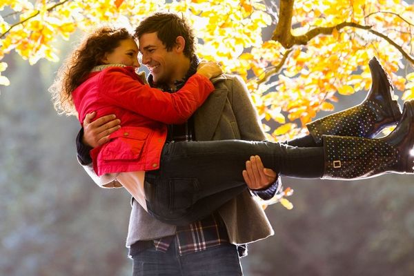 Lepa si ti, ali ja sam lepši! 5 skrivenih znakova koji otkrivaju da je zaljubljen u samog sebe, a ne u vas (FOTO)