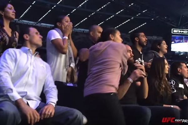 Od optimizma do šoka i neverice: Kako je porodica Ronde Rouzi doživela njen nokaut (VIDEO)