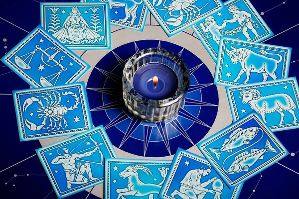 Lavovi budite direktni i pašće vam u zagrljaj, a možda i u krevet (GIF)