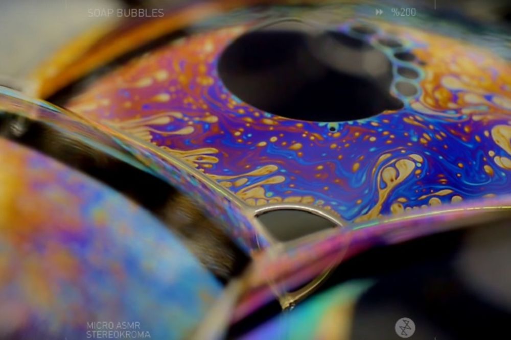 Spektakl pod mikroskopom: Mali univerzum šarenih mehurića! (FOTO) (VIDEO)