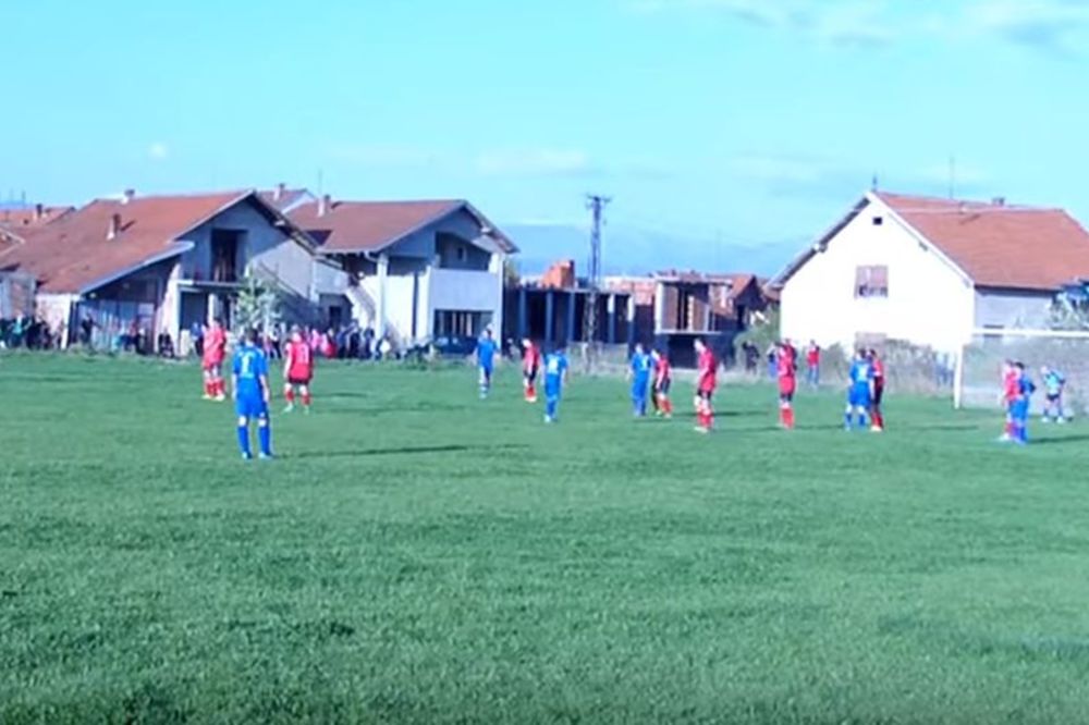 Horor na terenima južne Srbije: Igrač doživeo dvostruki prelom, drugi udaren kišobranom! (FOTO)