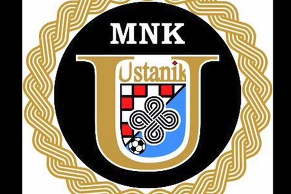 Skandal u Hrvatskoj: Klub malog fudbala sa ustaškim grbom veliča fašističku tvorevinu NDH! (FOTO)