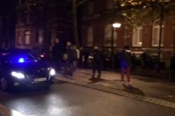 Završena drama u Francuskoj: Nekoliko ranjenih, taoci bezbedni! (FOTO) (VIDEO)