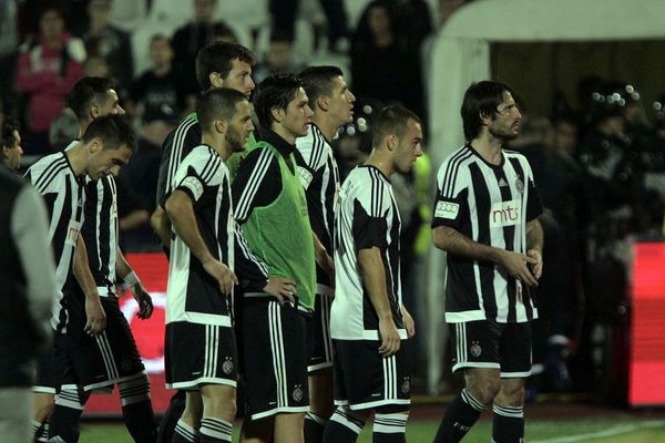 Partizan otputovao u Holandiju sa 1 štoperom i 4 beka na megdan Alkmaru!