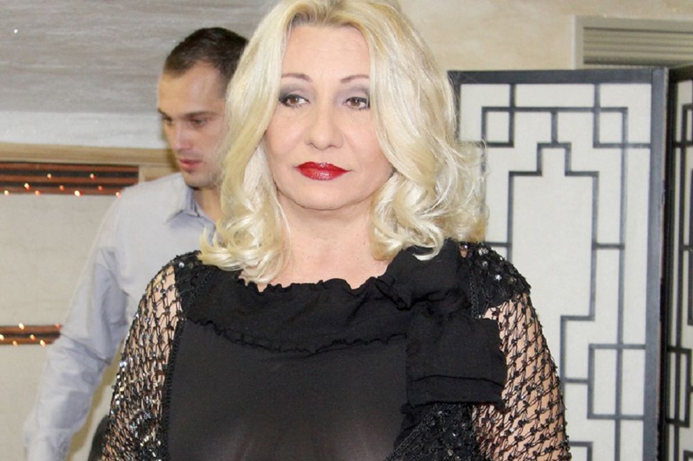 Blamčina! Vesna Zmijanac prodala samo 40 karata za koncert! (FOTO)