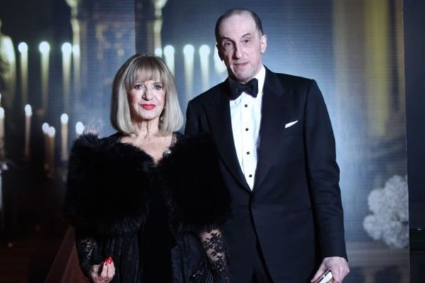 Roditelji pokojnog Dražena Petrovića izdominirali svojim stajlingom na Severininoj svadbi (FOTO)