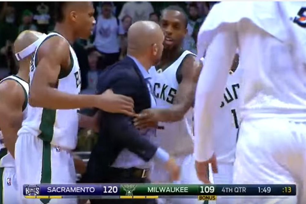 Džejson Kid poludeo i napao sudiju, a onda otišao u svlačionicu na kokice i Koka Kolu! (VIDEO)