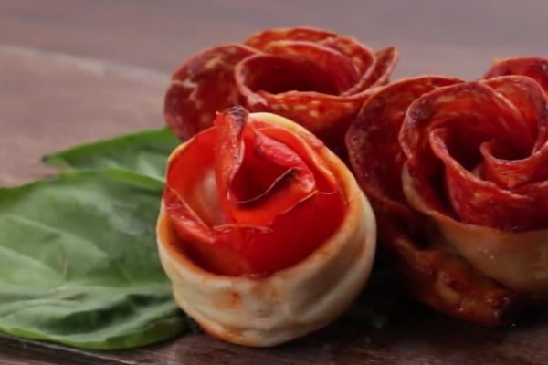 I za oko i za usta: Pica ružice kakve nikad niste videli (RECEPT) (VIDEO)