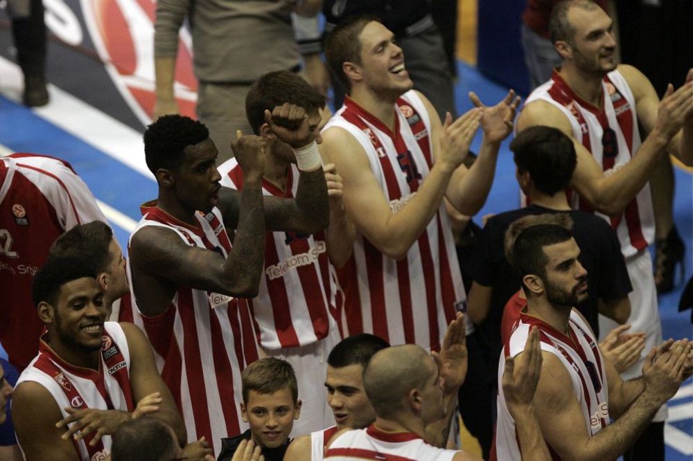 Delije su ih bodrile do poslednje sekunde: 7.000 duša proživljavalo je infarkt završnicu! (VIDEO)