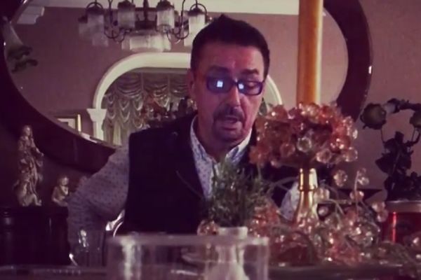 Cepanje od smeha: Keba čita šta su novinari pisali o svadbi! (VIDEO)