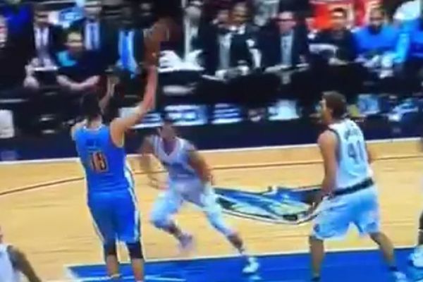 Nikola, drži se igre pod košem: Jokiću, ne pokušavaj više da budeš plejmejker! (VIDEO)