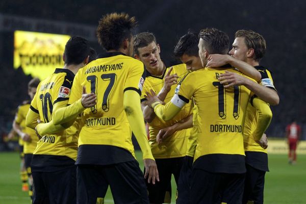 Dortmund prekinuo seriju poraza goleadom protiv Štutgarta! (VIDEO)