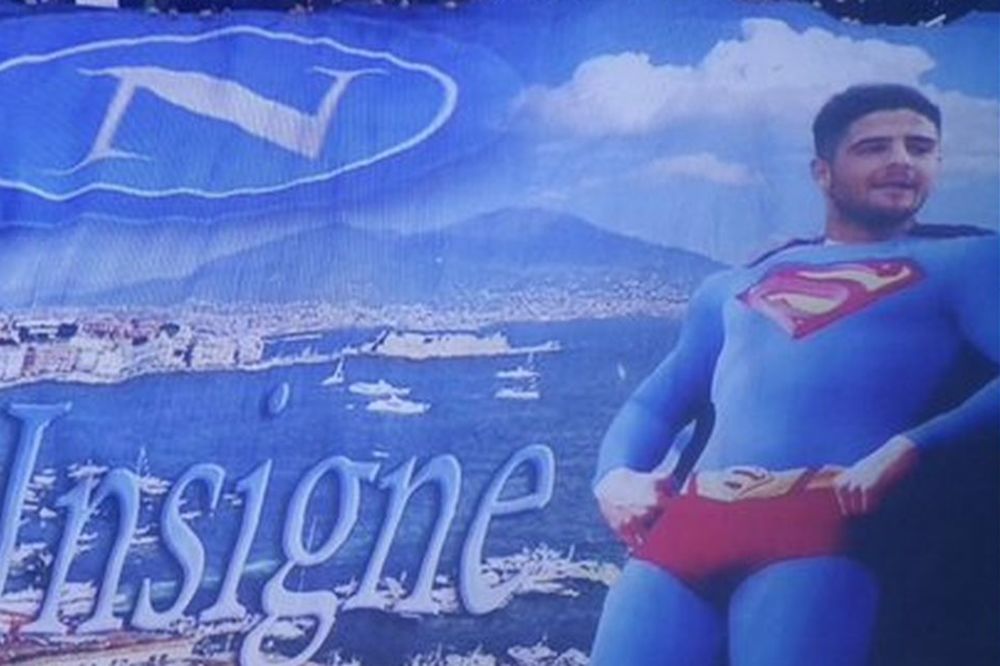 Koga navijači Napolija smatraju za svog Supermena? (FOTO)