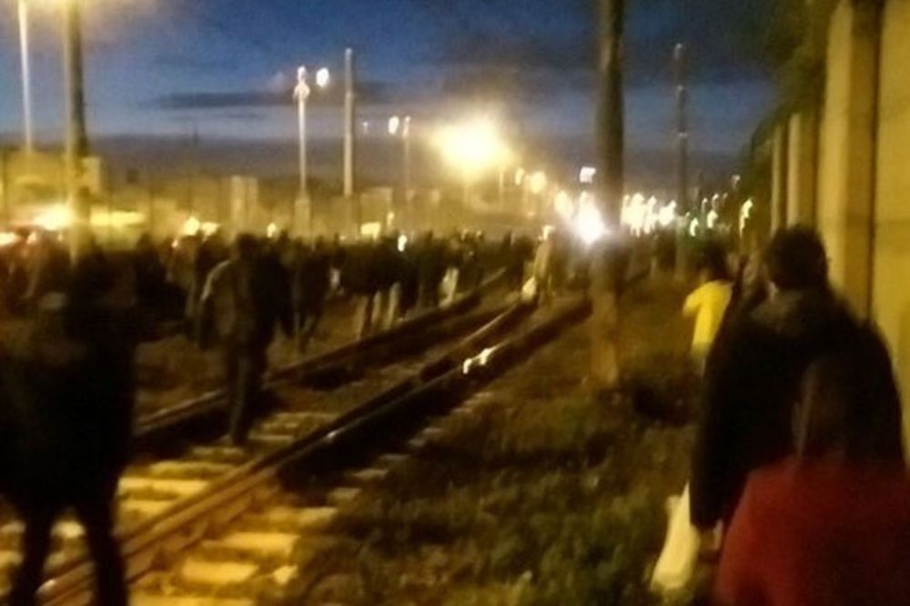 Eksplodirala bomba u Istanbulu! Zatvoren metro, ima i mrtvih! (FOTO) (VIDEO) (GIF)