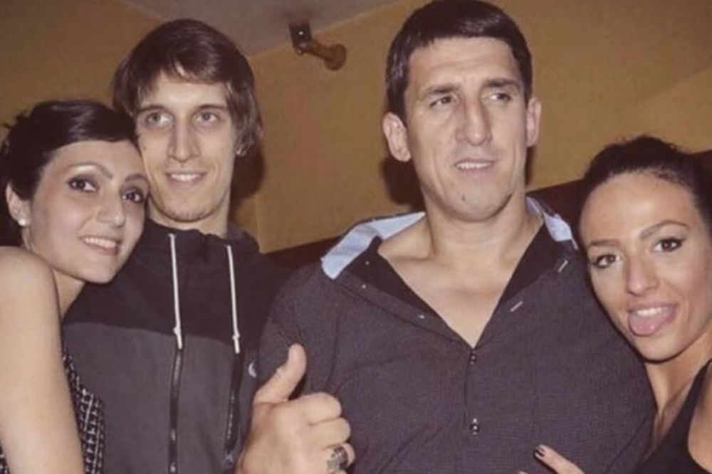 Iver ne pada daleko od klade: Pogledajte kakvu ribu šeta Kristijanov sin (FOTO)