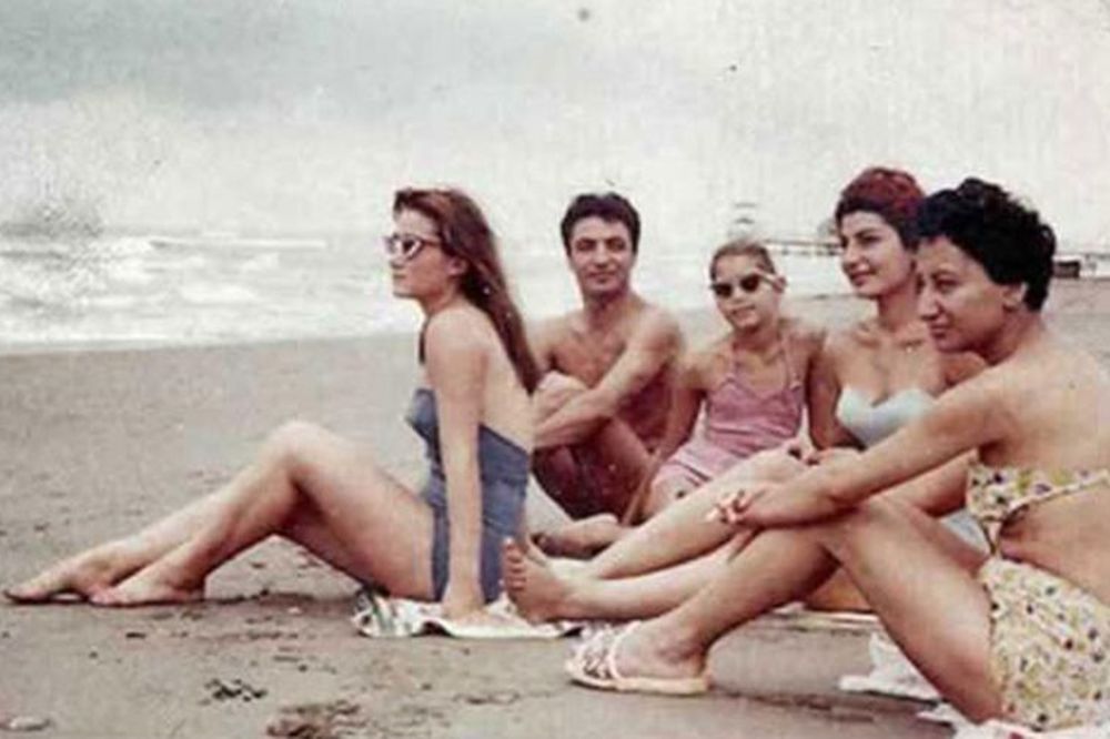 Da je Maja Gojković bila u Iranu pre 40 godina, oblačila bi se ovako! (FOTO)