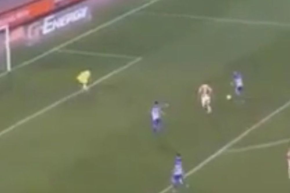 Grof isključen sa utakmice, a njegovi puleni primili peti gol na meču! (VIDEO)