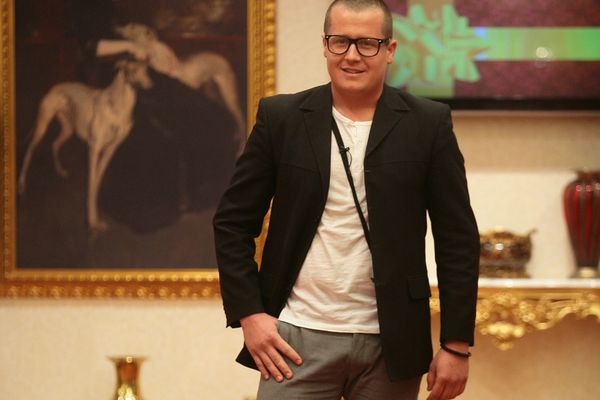 Marko iz Parova ne zna šta su svingeri, ali zato zna šta je grupnjak! (FOTO)