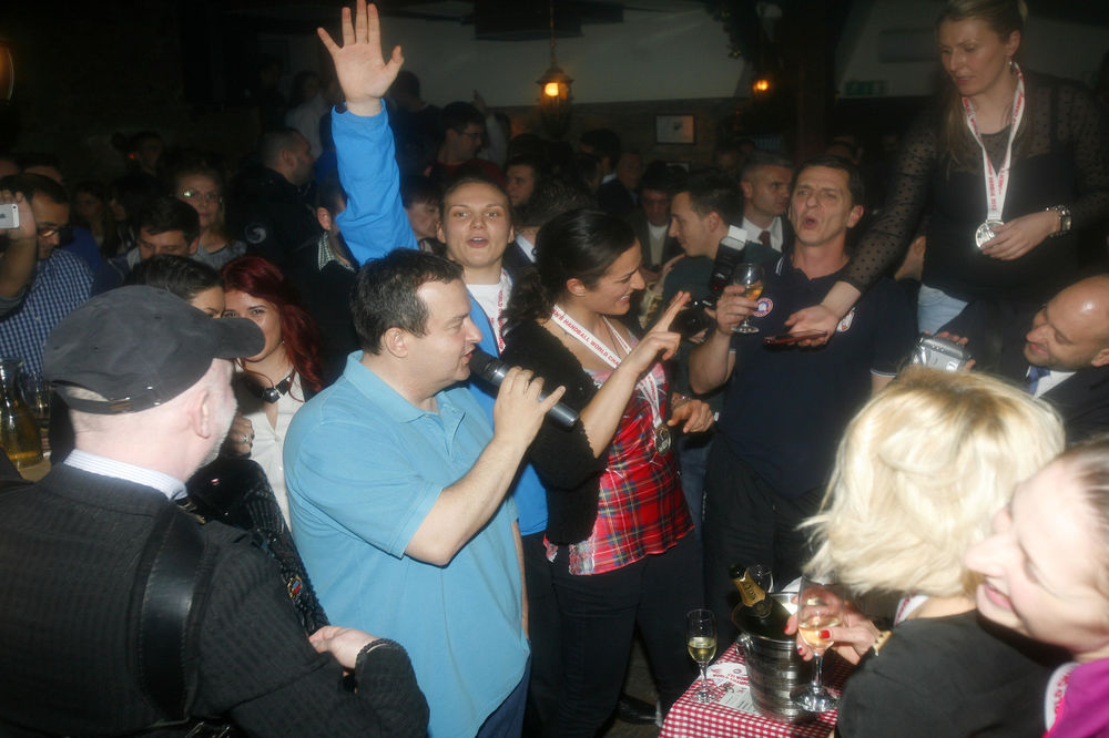 Malo se jelo, malo se pilo, Dačić pevao Podmoskovske večeri s Lavrovim! (FOTO)