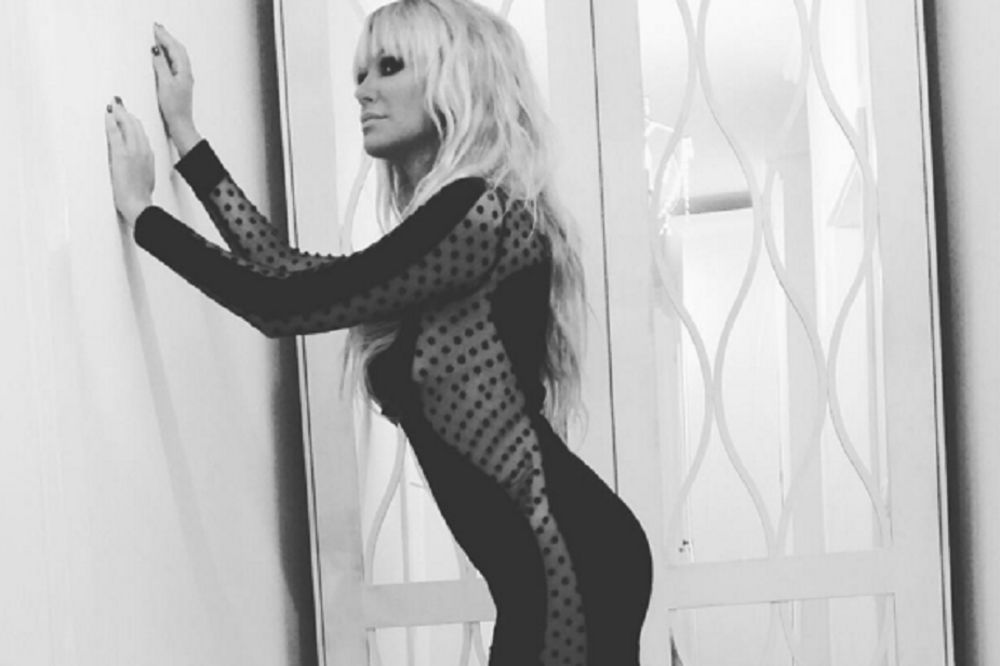 Ona voli crno-belo! Ono kad Nataša Bekvalac ostavi bez daha! (FOTO)