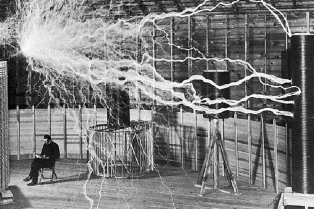 Pogledajte ih još jednom: 11 legendarnih fotografija koje su obeležile 20. vek! (FOTO)