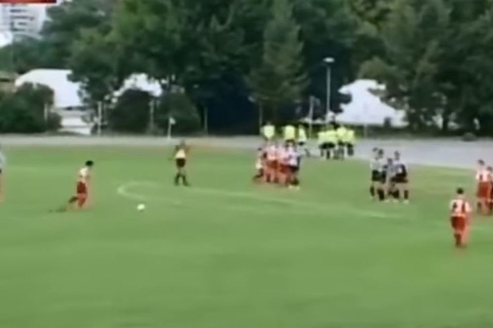 Danas je Zvezdina vedeta, a u petlićima je dao strašan gol Partizanu iz slobodnjaka! (VIDEO)