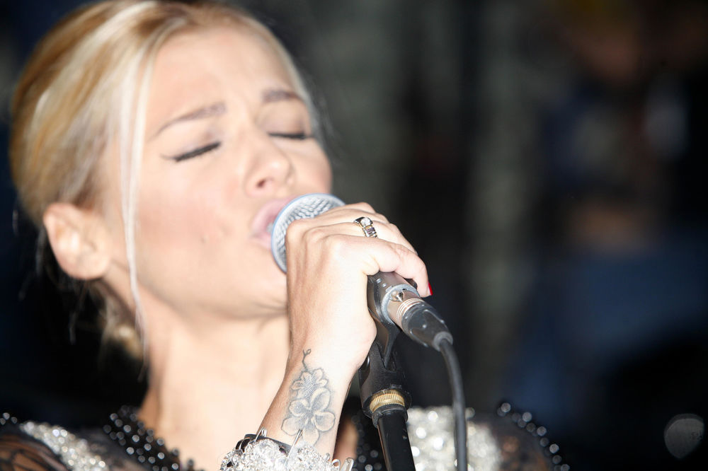 Nataša Bekvalac priznala: Volim da popijem vino, ono ne škodi!