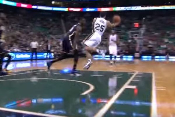 Brazilska magija u NBA: Potpuno otkačen poen rukija Jute! (VIDEO)