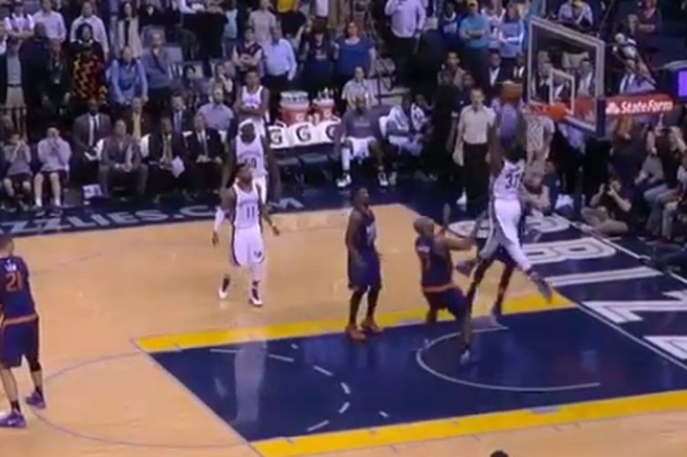 Alej-up za pobedu u poslednjoj sekundi kakav nije viđen na NBA terenima! (VIDEO)