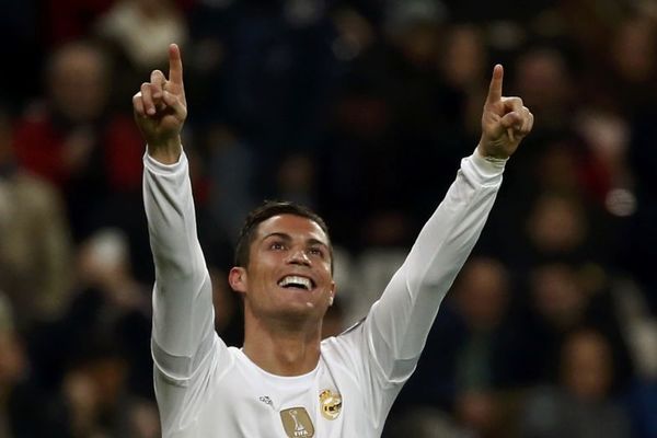 Sad nam je jasno zašto je tako dobro namestio frizuru: Ronaldo ušao u istoriju Lige šampiona! (VIDEO)
