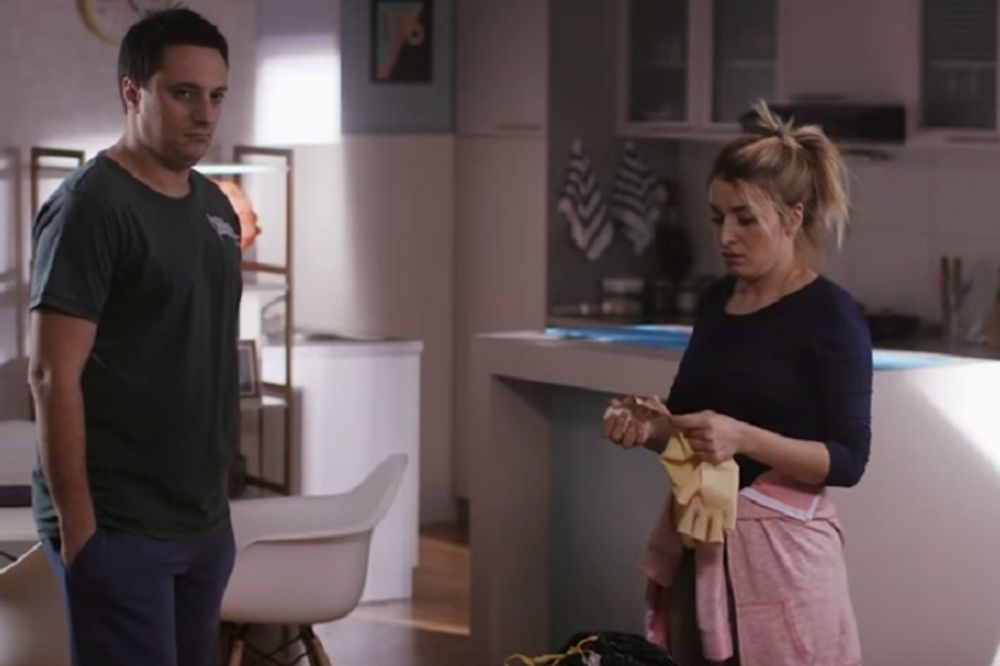 Radiš kao traktor u mestu - E, tako izgleda kad Andrija i Anđelka čiste stan! (VIDEO)