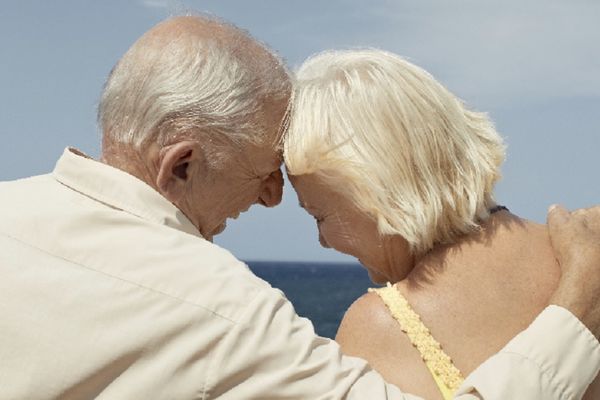 Starica (91) umrla nakon divljeg seksa sa oženjenim komšijom!