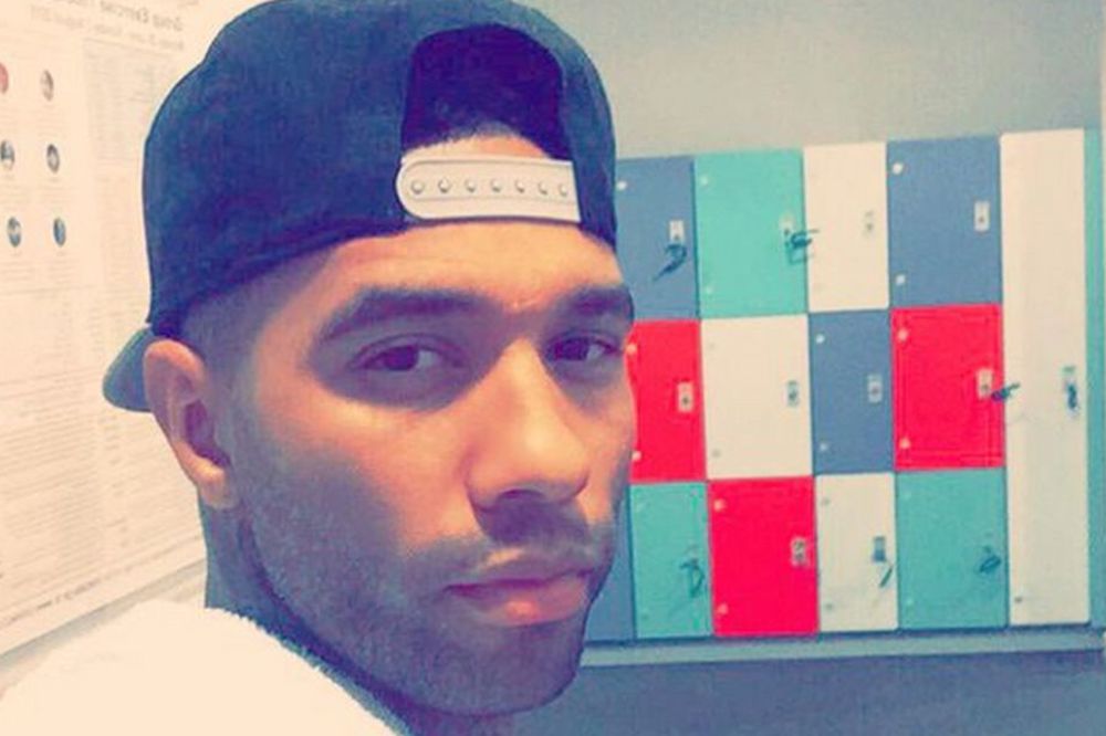 Koja luda priča: Penant se pijan zakucao u banderu, a policiji predstavio kao Ešli Kol!