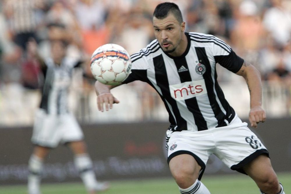 Božinov ušao sa klupe i sa dva gola doneo izjednačenje Partizanu na Banjici! (VIDEO)