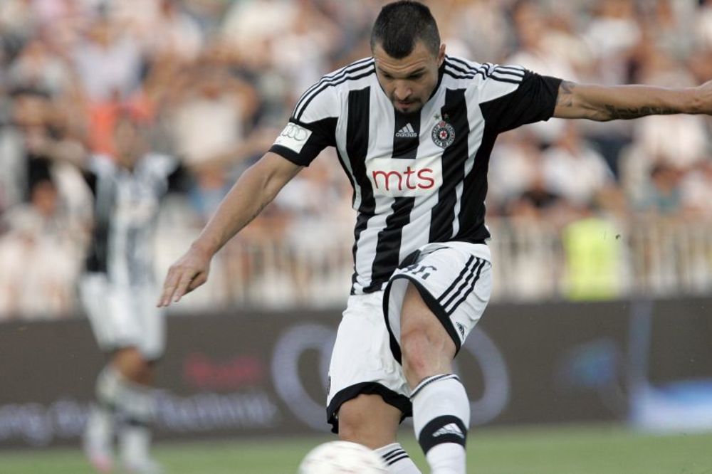 Rezervista Božinov vratio nadu crno-belima na Banjici! (VIDEO)