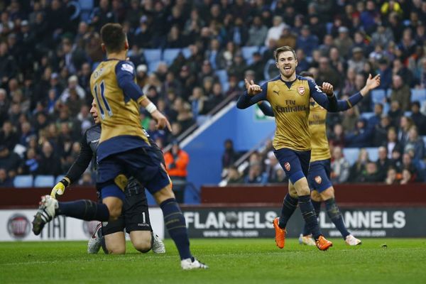 Neka se pripazi Levandovski: Remzi postigao 3 gola za 2 minuta protiv Aston Vile?! (FOTO)