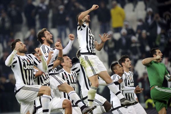 Ubitačnim finišom Juve dobio Violu i vratio se u šampionsku trku, Miha u problemima! (VIDEO)