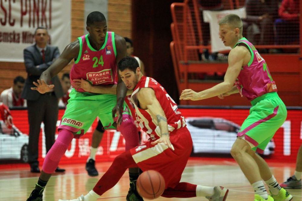 Drama u derbiju kola: Zvezda posle produžetka dobila Megu u poslednjim sekundama! (VIDEO)