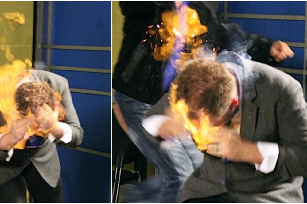 Užas ispred Berluskonijeve vile: Polio se benzinom i zapalio! (FOTO)