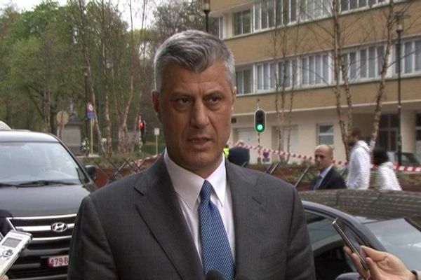 Tači je malo nervozan! Pozvao 2 miliona ljudi na protest ispred kancelarije EU u Prištini!