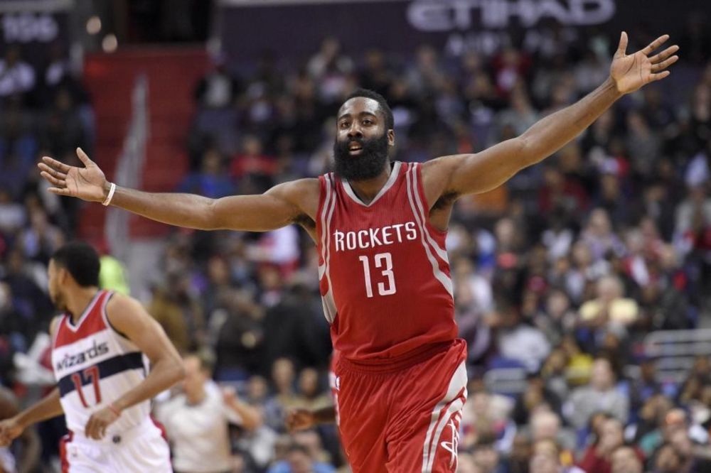 Da li znate kako izgleda Harden obrijan do gole kože? Skinuta najpoznatija brada sveta! (FOTO)