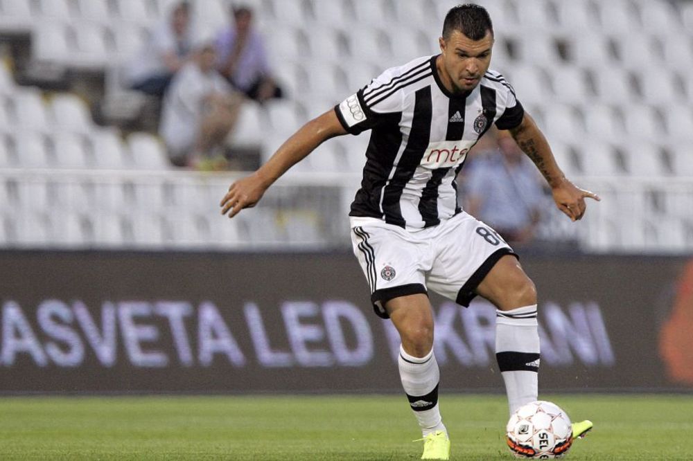 Partizan preokrenuo protiv Čačana: Božinov doneo 10. trijumf crno-belima! (FOTO) (VIDEO)