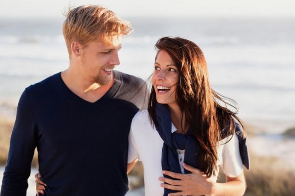 Ovih 7 pitanja želi da čuje svaka žena (FOTO) (GIF)